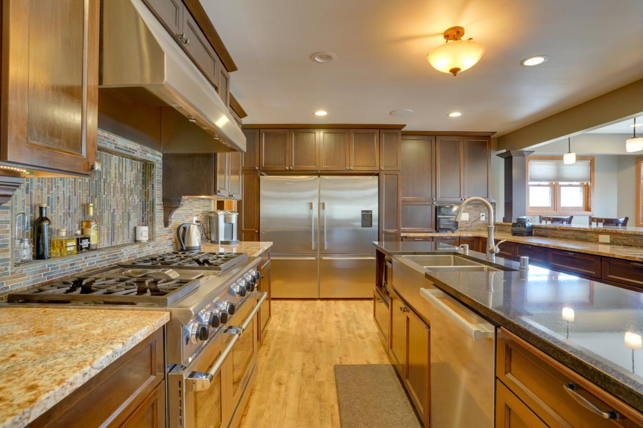 Expansive Shakopee Vacation Rental On 5 Acres! ภายนอก รูปภาพ